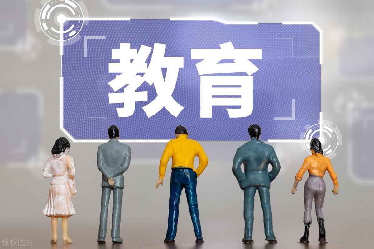 警惕虛假博彩陷阱，遠(yuǎn)離非法博彩資本車，切勿被虛假宣傳所迷惑，警惕虛假博彩陷阱，避免陷入非法博彩資本的陷阱，警惕虛假宣傳的誘惑