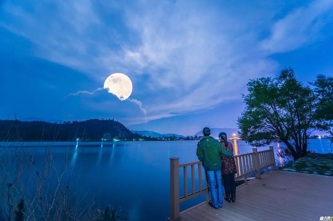 云南大理旅行社排名前十名，深度解析優(yōu)質(zhì)旅游服務(wù)體驗，云南大理旅行社排名TOP10，優(yōu)質(zhì)旅游服務(wù)體驗深度解析