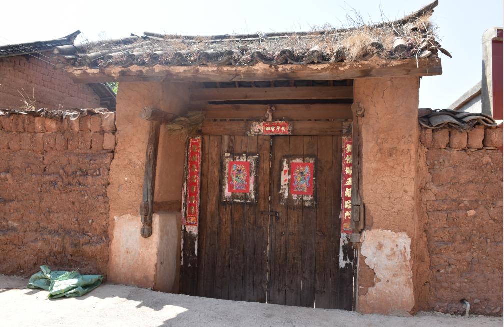 束河古鎮(zhèn)與麗江古城，哪個更值得一游？，束河古鎮(zhèn)與麗江古城，哪個更值得探索之旅？