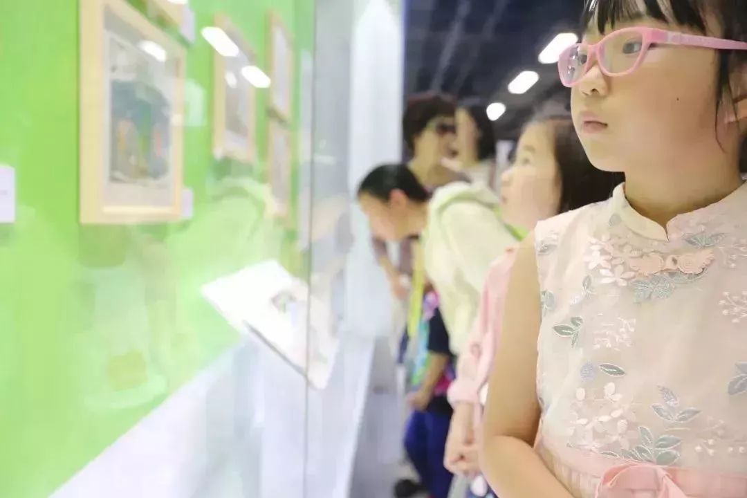 高級幼師徐藝洋，全年無休的幼教之光，高級幼師徐藝洋，全年無休的幼教之光典范