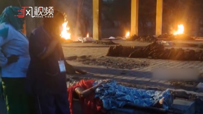 印度男子火化前一刻復(fù)活，奇跡還是誤解？，印度男子火化瞬間復(fù)活，奇跡還是誤傳？