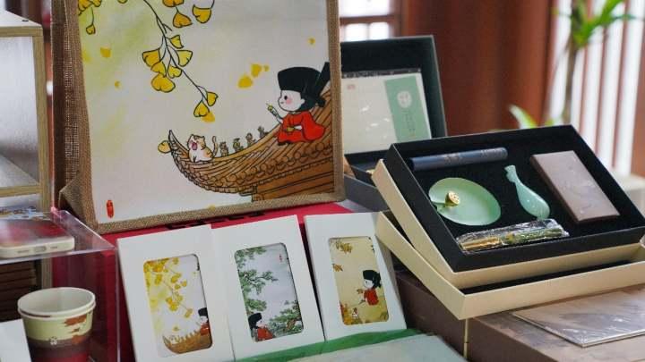 98年小伙修古畫(huà)上熱搜，傳承與創(chuàng)新的青春力量，98后青年修復(fù)古畫(huà)展現(xiàn)傳承與創(chuàng)新精神