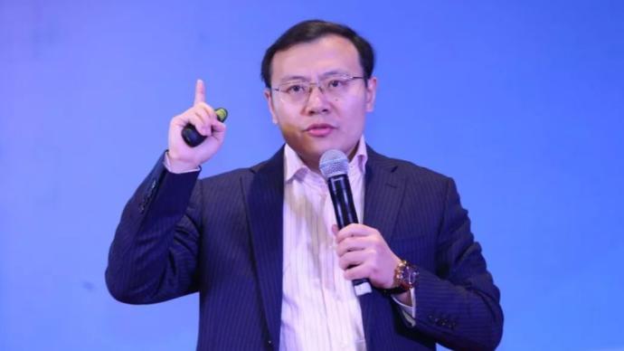 任澤平談第二輪經(jīng)濟刺激，機遇與挑戰(zhàn)并存，任澤平解析第二輪經(jīng)濟刺激，機遇與挑戰(zhàn)并存的時代觀察