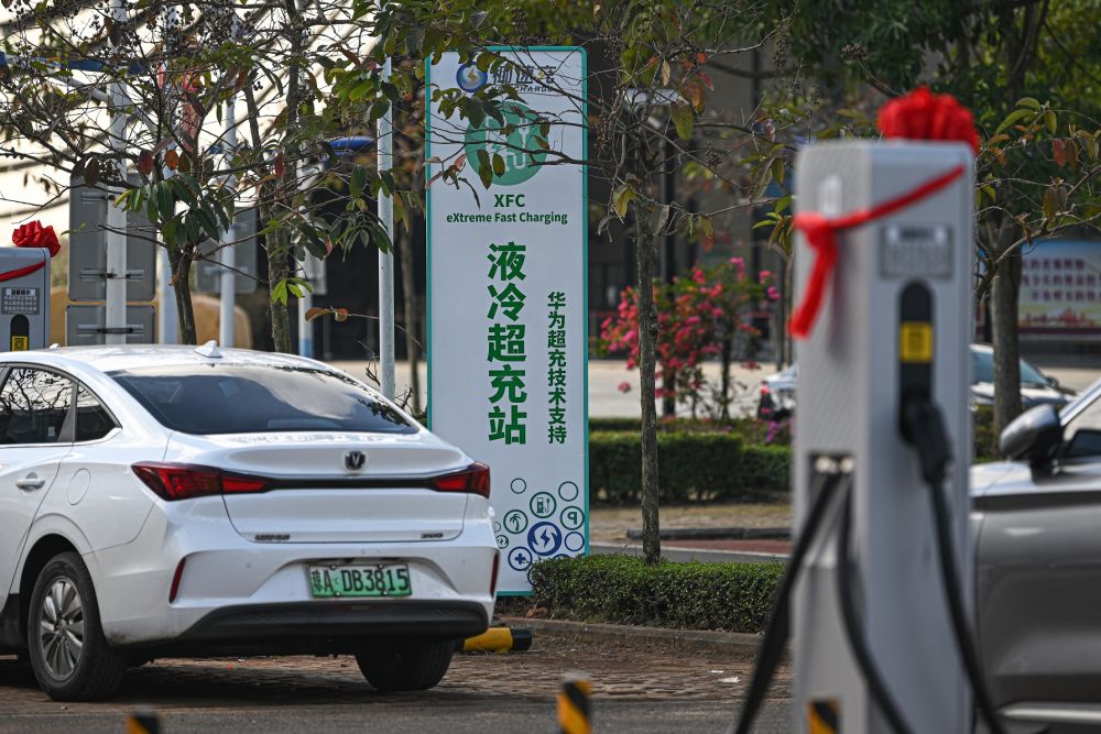 關(guān)于所謂的2024新澳門正版免費(fèi)資本車的真相揭露——警惕網(wǎng)絡(luò)賭博陷阱，警惕網(wǎng)絡(luò)賭博陷阱，揭露所謂澳門正版免費(fèi)資本車真相