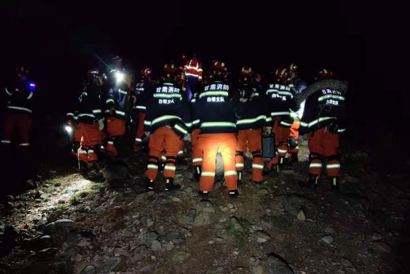 甘肅白銀一養(yǎng)殖戶遭遇羊失蹤事件，四十余只羊神秘消失的背后，甘肅白銀養(yǎng)殖戶遭遇羊神秘失蹤事件，四十余只羊消失探秘