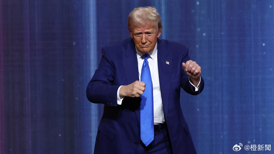 特朗普與美廣播公司達(dá)成歷史性和解，重塑媒體政治生態(tài)的關(guān)鍵一步，特朗普與媒體巨頭達(dá)成歷史性和解，重塑媒體政治生態(tài)的關(guān)鍵步伐啟動