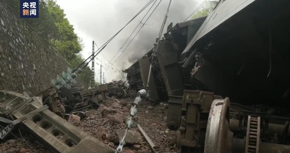火車脫軌撞車事故頻發(fā)原因深度解析，火車事故頻發(fā)，深度剖析脫軌撞車原因