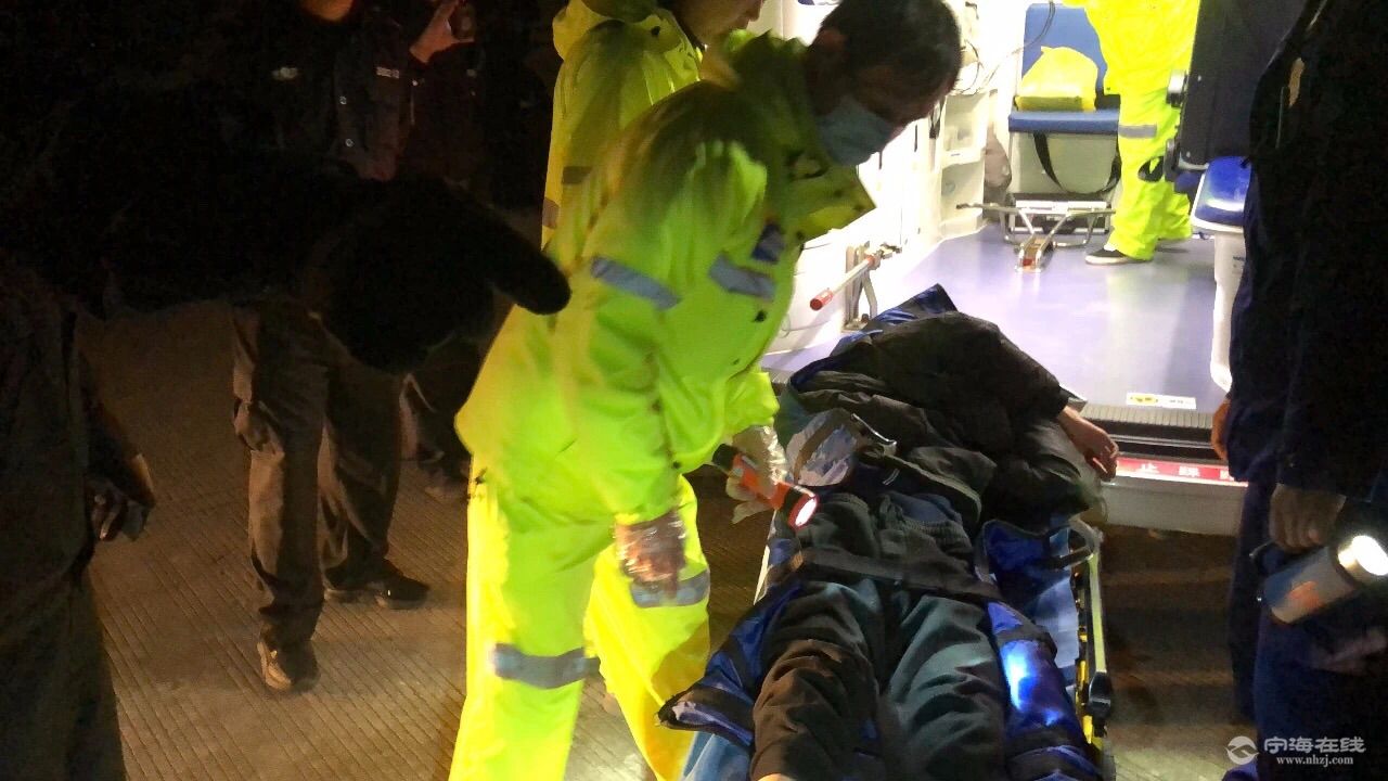 奇跡誕生在120秒內(nèi)，英勇的他救下兩條生命，英勇救援，奇跡誕生在短短的120秒內(nèi)，挽救兩條生命