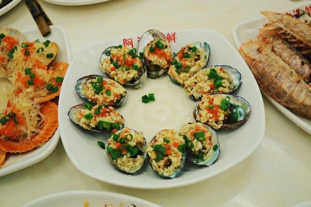 海南三亞的美食之旅，一場(chǎng)味蕾的盛宴，海南三亞美食之旅，味蕾盛宴的饕餮之旅