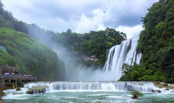 中國三大瀑布的壯麗與神秘，中國三大瀑布，壯麗與神秘之旅