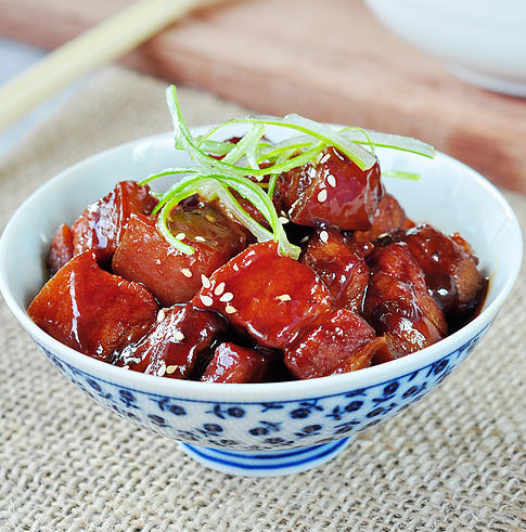 紅燒肉，一道千年不衰的美食傳奇，紅燒肉，千年不衰的美食傳奇