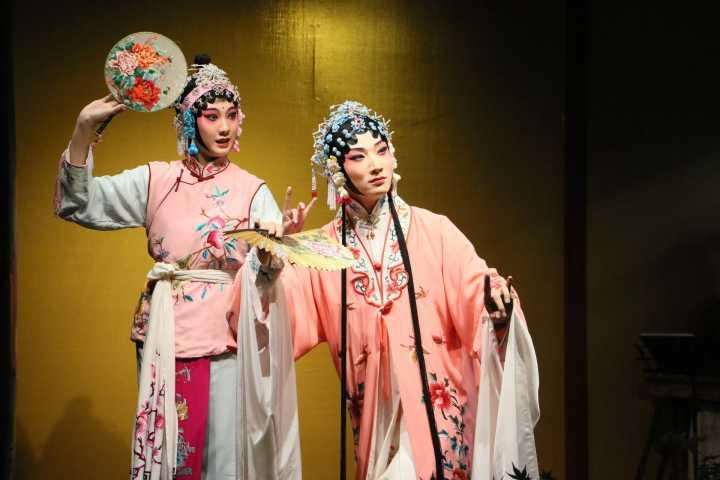 黃龍洞景區(qū)門票價格詳解，黃龍洞景區(qū)門票價格全面解析
