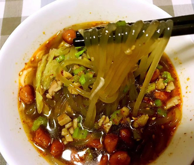 最正宗的酸辣粉做法，最正宗酸辣粉制作教程