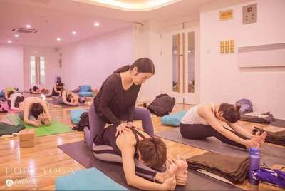 瑜伽課一個(gè)月多少錢(qián)，深度解析瑜伽課程費(fèi)用及其影響因素，瑜伽課程費(fèi)用深度解析，價(jià)格受哪些因素影響，一個(gè)月瑜伽課多少錢(qián)？