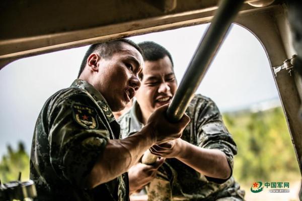 中國陸軍的新銳力量，71集團(tuán)軍的榮耀與擔(dān)當(dāng)，中國陸軍新銳力量，71集團(tuán)軍的榮耀擔(dān)當(dāng)之路