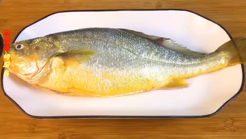 黃花魚的家常做法，簡單美味，輕松上手，家常美味黃花魚，簡單做法，輕松上手！