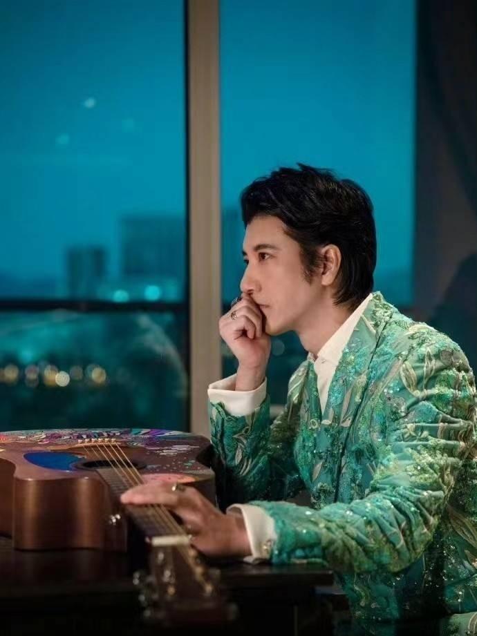王力宏現(xiàn)狀，2024年的音樂(lè)傳奇與多元跨界發(fā)展，王力宏，音樂(lè)傳奇的延續(xù)與跨界發(fā)展的探索之旅（2024年最新現(xiàn)狀）