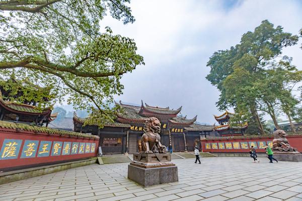 峨眉山自駕停車攻略，最佳停車地點詳解，峨眉山自駕停車攻略，最佳停車地點全解析