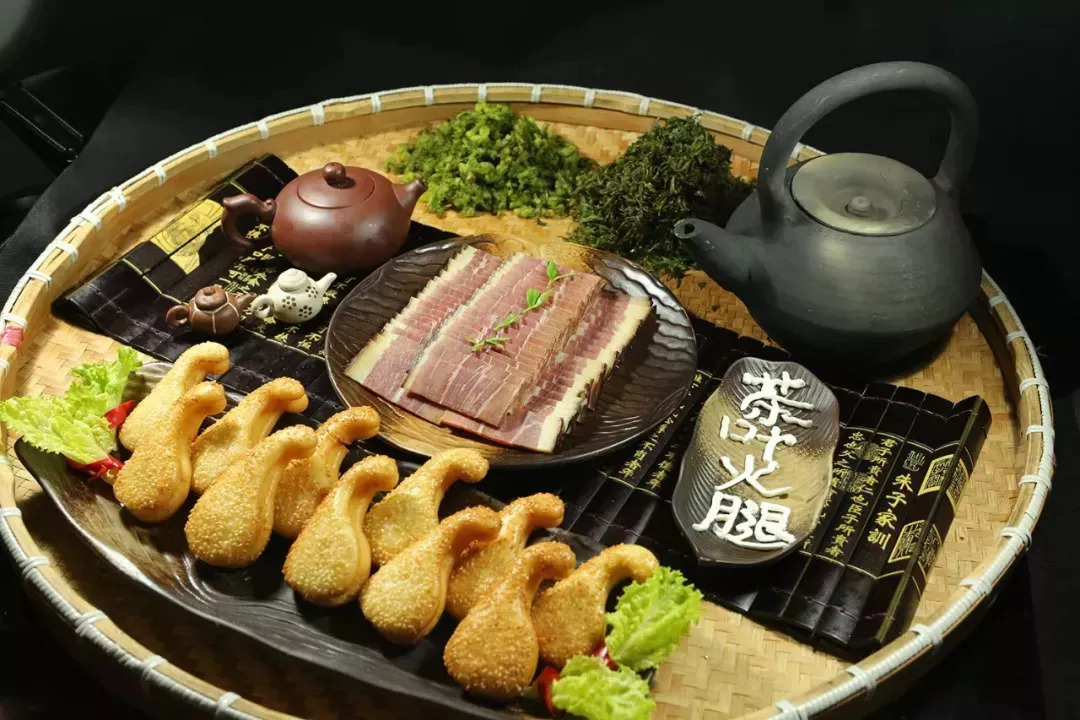 特色美食小吃，探尋風(fēng)味獨(dú)特的美食之旅，風(fēng)味獨(dú)特美食之旅，探尋特色小吃之旅