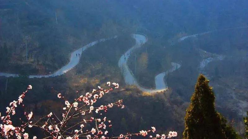 郭亮村旅游景點(diǎn)門票價(jià)格及游玩攻略，郭亮村旅游景點(diǎn)門票價(jià)格與游玩全攻略