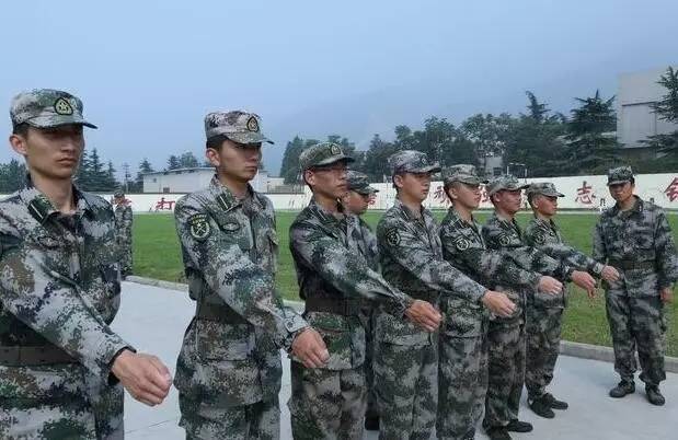 國防生學(xué)校概述及其重要性，國防生學(xué)校概述與重要性解析