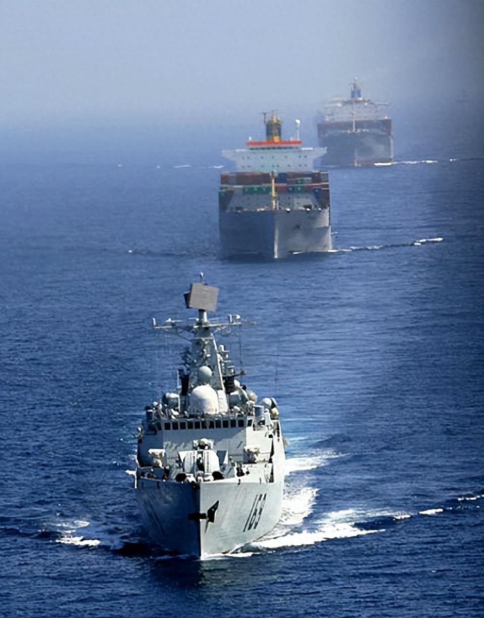 中國(guó)海軍艦隊(duì)在中東，歷史、現(xiàn)狀與未來(lái)展望，中國(guó)海軍艦隊(duì)在中東，歷史、現(xiàn)狀與未來(lái)展望分析