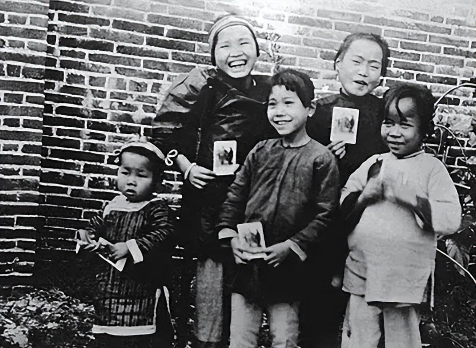 南昌艦女兵，時(shí)代的榮光與力量的象征，南昌艦女兵，時(shí)代榮光與力量之典范