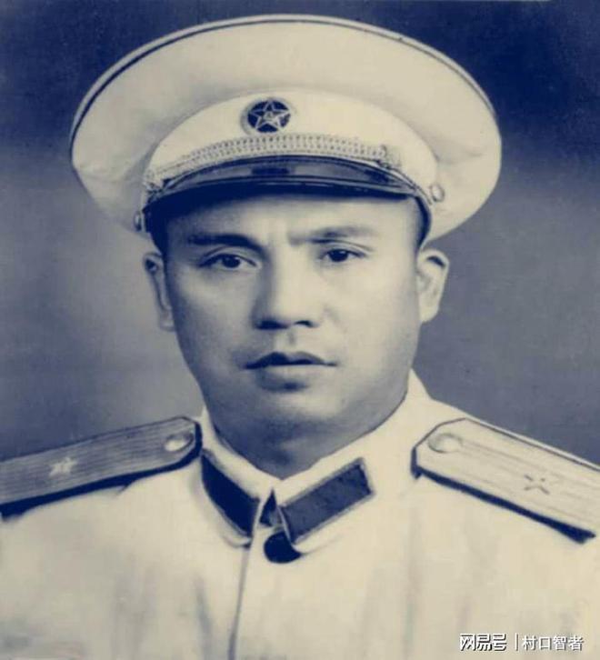 揭秘38集團軍113師師長，英勇指揮與卓越領(lǐng)導(dǎo)力的典范，揭秘英勇指揮典范，揭秘38集團軍113師師長與卓越領(lǐng)導(dǎo)力風(fēng)采展示