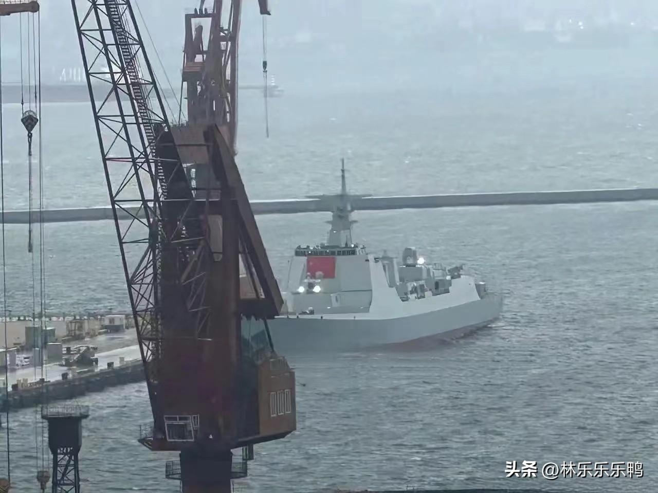 關于為何不對052D型驅逐艦進行雙機庫改造的探討，探討為何不對052D型驅逐艦進行雙機庫改造的原因