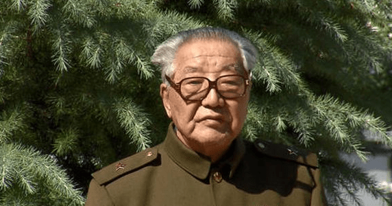 志愿軍軍歌歌詞的作者是誰？探尋英雄之歌背后的傳奇人物，探尋英雄之歌背后的傳奇人物，志愿軍軍歌歌詞作者揭秘！