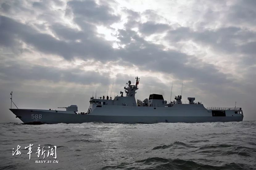 泉州艦的榮耀服役，守護(hù)海洋的力量之源，泉州艦榮耀服役，海洋守護(hù)的力量之源