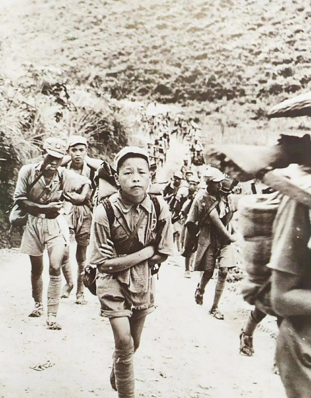 當(dāng)年解放緬甸北部的遠(yuǎn)征軍，英勇無畏，鑄就輝煌歷史，英勇遠(yuǎn)征軍鑄就輝煌歷史，解放緬甸北部的無畏之旅
