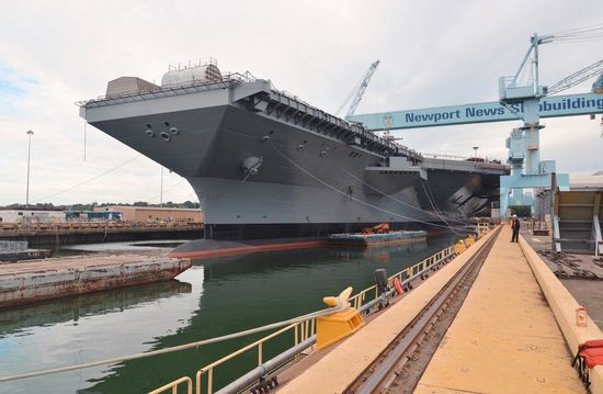 福特號(hào)航空母艦傳奇小說，福特號(hào)航空母艦傳奇之旅