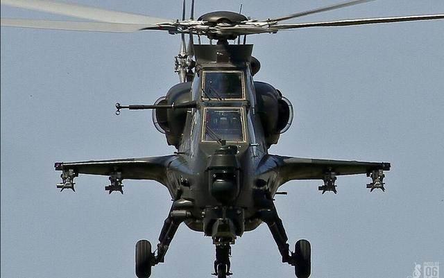武直-10，輕型還是中型？解析其定位與特點，武直-10的定位與特點，輕型還是中型？