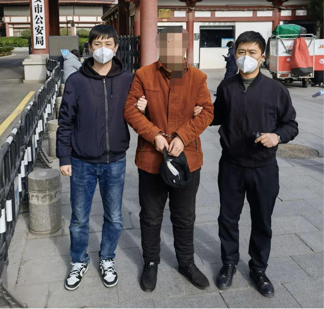 新聞頭條今日事件，揭示最新動態(tài)與全球關注焦點，全球焦點新聞頭條，最新動態(tài)揭示今日事件