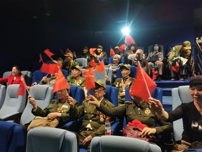 兒童合唱團(tuán)演繹中國(guó)人民志愿軍軍歌，傳承英雄精神，唱響時(shí)代旋律，兒童合唱團(tuán)唱響志愿軍軍歌，傳承英雄精神，時(shí)代旋律響徹云霄