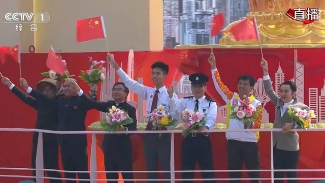香港代表參與國(guó)慶閱兵，歷史與榮耀的見(jiàn)證，香港代表參與國(guó)慶閱兵，歷史與榮耀的交匯