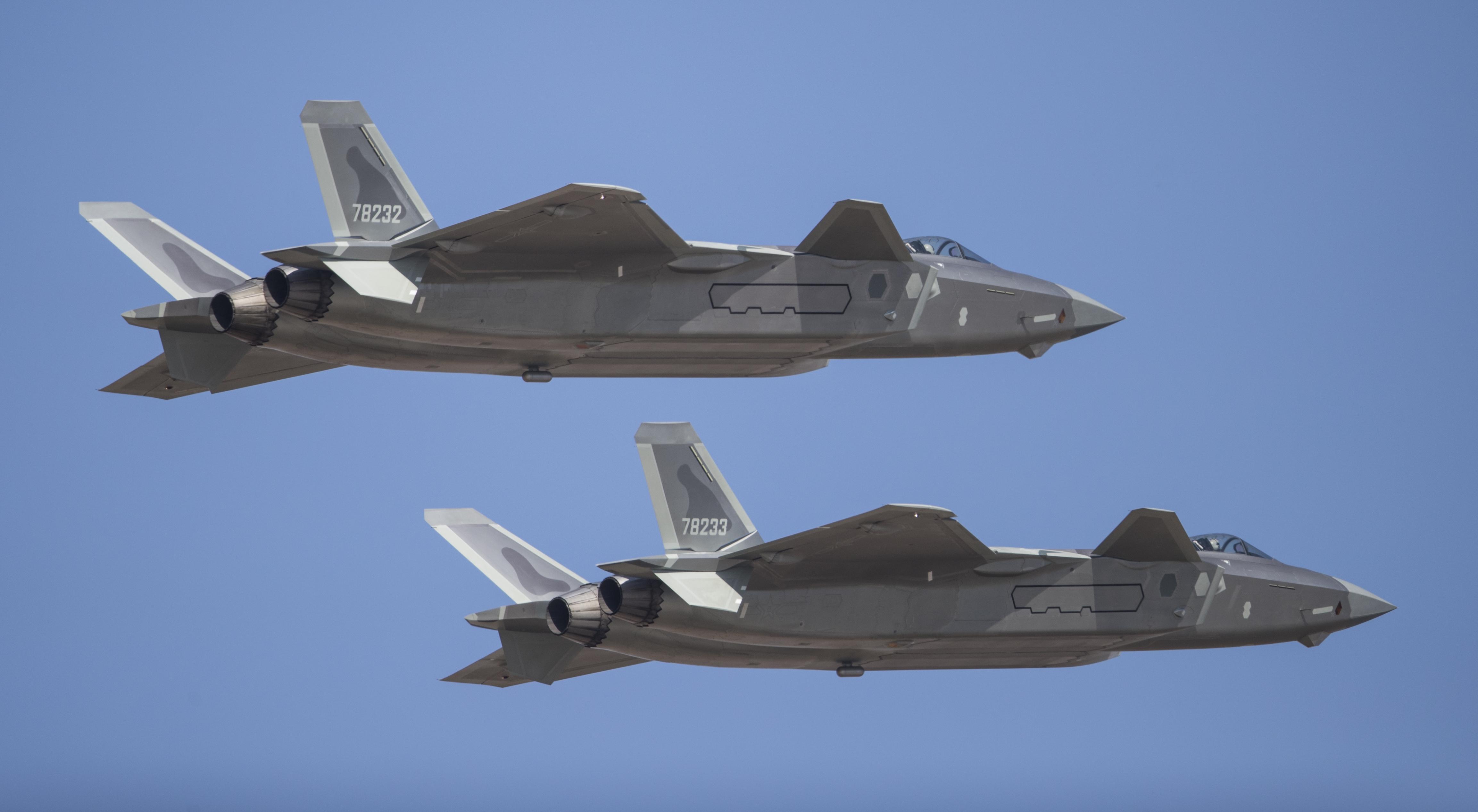 中國空軍殲-16戰(zhàn)斗機的崛起與未來展望，中國空軍殲-16戰(zhàn)斗機的崛起與前景展望