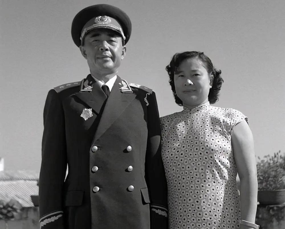 關(guān)于中國陸軍第21集團軍歷任軍長的研究，中國陸軍第21集團軍歷任軍長研究概覽