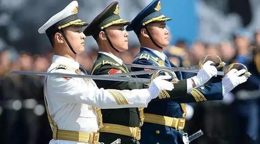 三軍儀仗隊(duì)指揮刀介紹，三軍儀仗隊(duì)指揮刀詳解