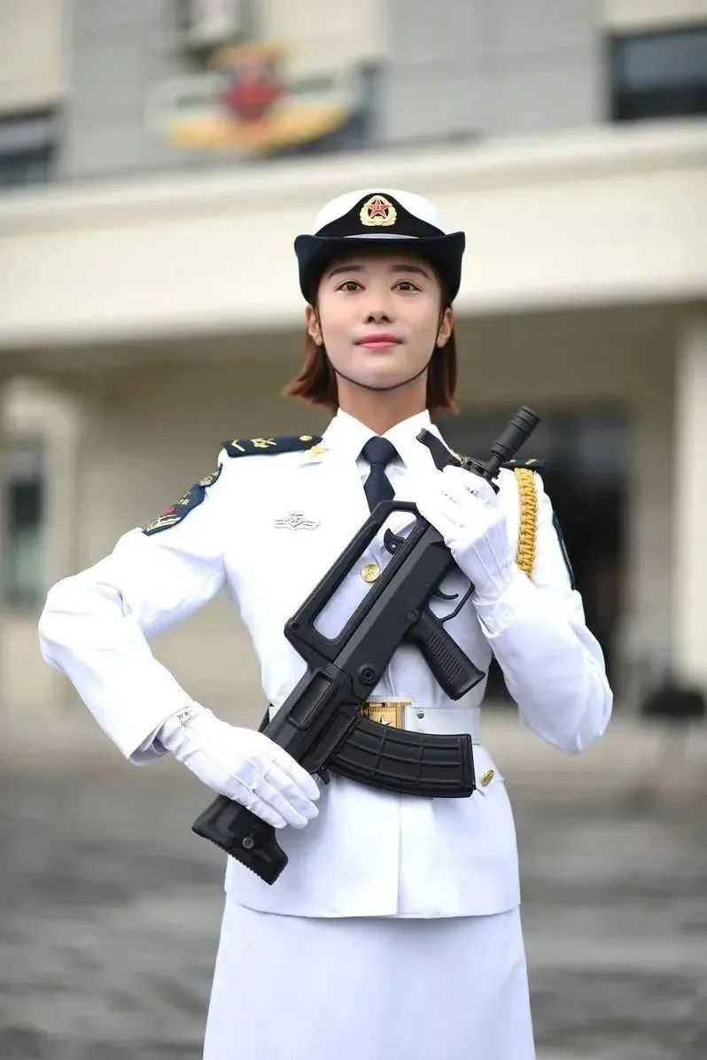 中國女兵，帥氣真實高清圖片展現(xiàn)，中國女兵帥氣風采高清圖片展示