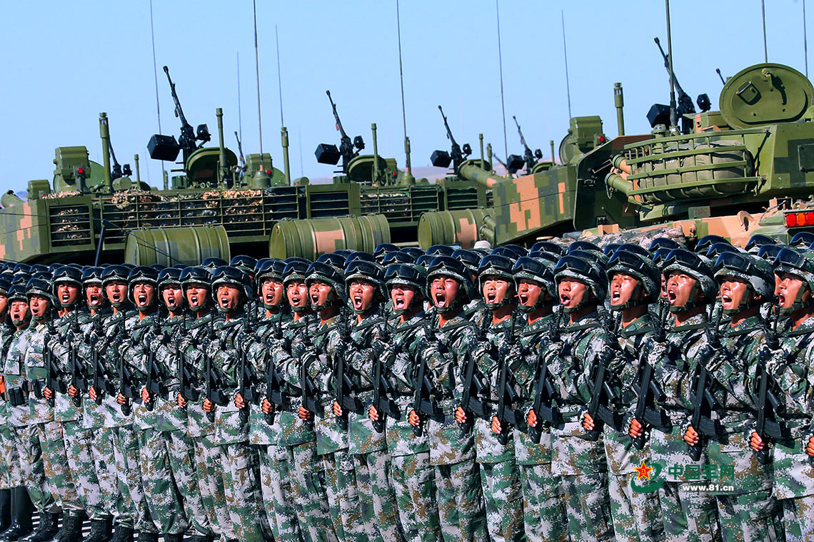 朱日和閱兵的影響，塑造國家形象、展示軍事實(shí)力及其全球影響，朱日和閱兵，塑造國家形象，展示軍力全球影響力