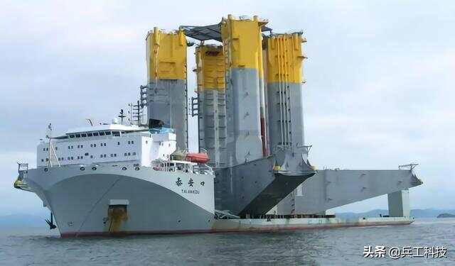 中國(guó)半潛船的名稱及其重要性，中國(guó)半潛船名稱揭秘，揭示其在現(xiàn)代航運(yùn)中的關(guān)鍵地位與重要性