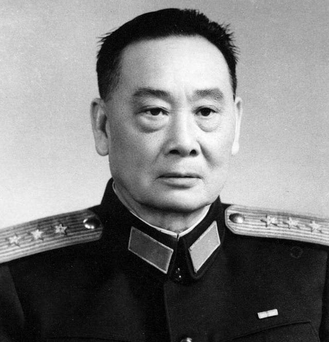 參考軍事類大學(xué)的條件與要求，軍事類大學(xué)入學(xué)條件與要求解析