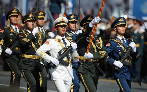 閱兵隊形排列方法，策略、歷史與未來展望，閱兵隊形，策略、歷史演變與未來展望