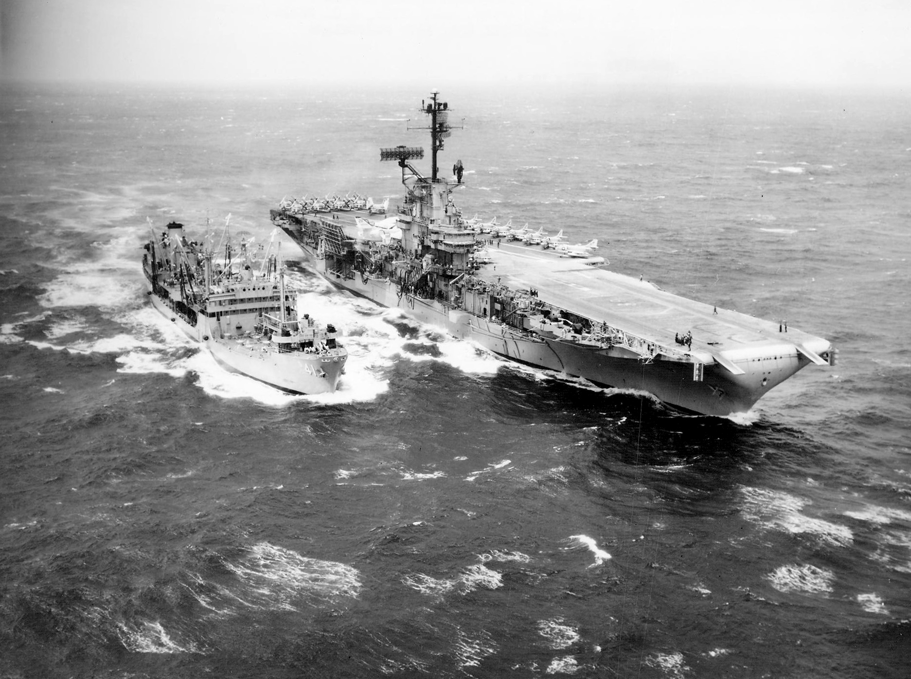 賴特號(hào)航空母艦，力量的象征與時(shí)代的印記，賴特號(hào)航空母艦，力量象征與時(shí)代印記