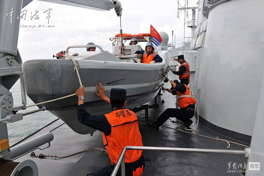哈爾濱艦與石家莊艦，中國(guó)海軍力量的雙璧，中國(guó)海軍力量的雙璧，哈爾濱艦與石家莊艦的輝煌展現(xiàn)