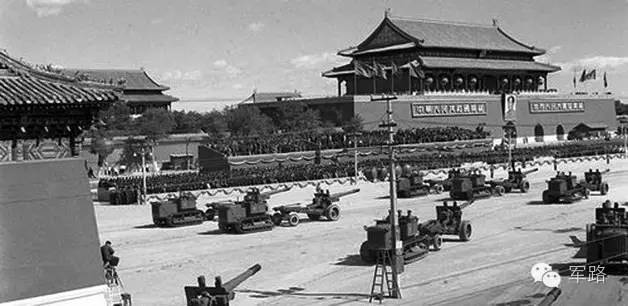1953年首次閱兵方陣，歷史的榮耀與時代的見證，1953年首次閱兵方陣，歷史的榮耀時代見證