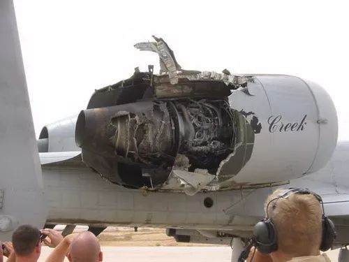 揭秘A-10攻擊機被擊落記錄，戰(zhàn)爭中的英勇與犧牲，揭秘A-10攻擊機的戰(zhàn)爭歷程，英勇與犧牲的見證