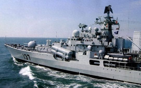 中國(guó)海軍161號(hào)驅(qū)逐艦，捍衛(wèi)海洋權(quán)益的鋼鐵長(zhǎng)城，中國(guó)海軍161號(hào)驅(qū)逐艦，捍衛(wèi)海洋權(quán)益的堅(jiān)固堡壘